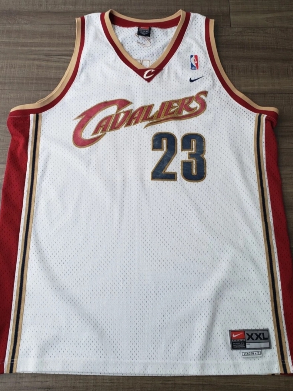 Nike White Maroon Gold Cleveland Cavaliers Jersey Lebron James Size XXL